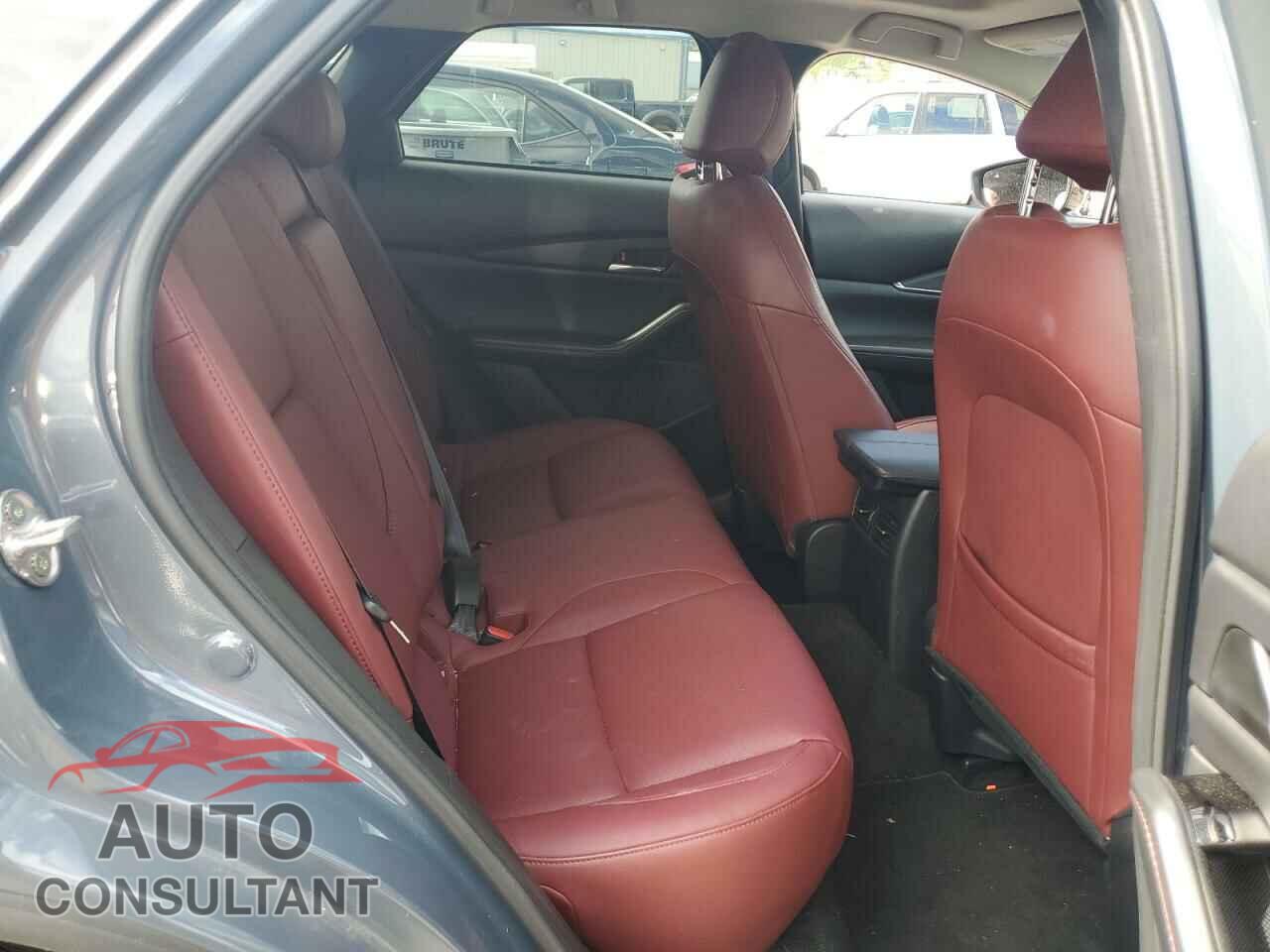 MAZDA CX30 2024 - 3MVDMBCM3RM608359