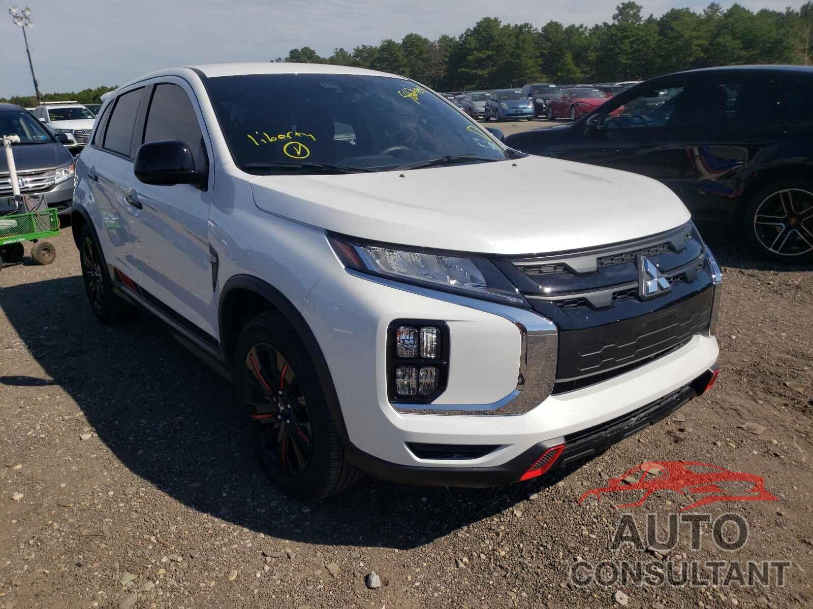 MITSUBISHI OUTLANDER 2021 - JA4ARUAU8MU016345