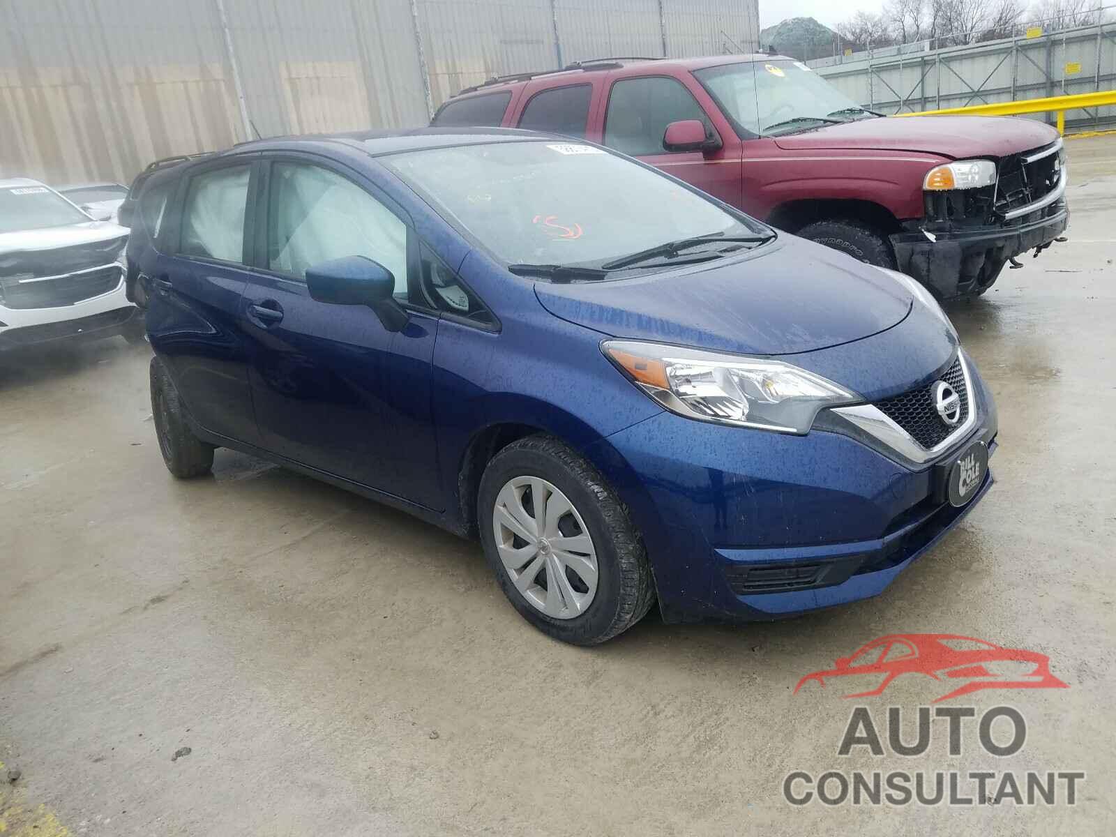 NISSAN VERSA 2018 - 3N1CE2CP7JL365995