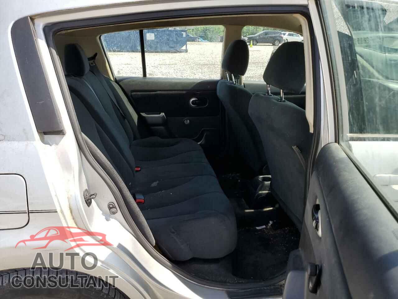 NISSAN VERSA 2011 - 3N1BC1CP7BL440448