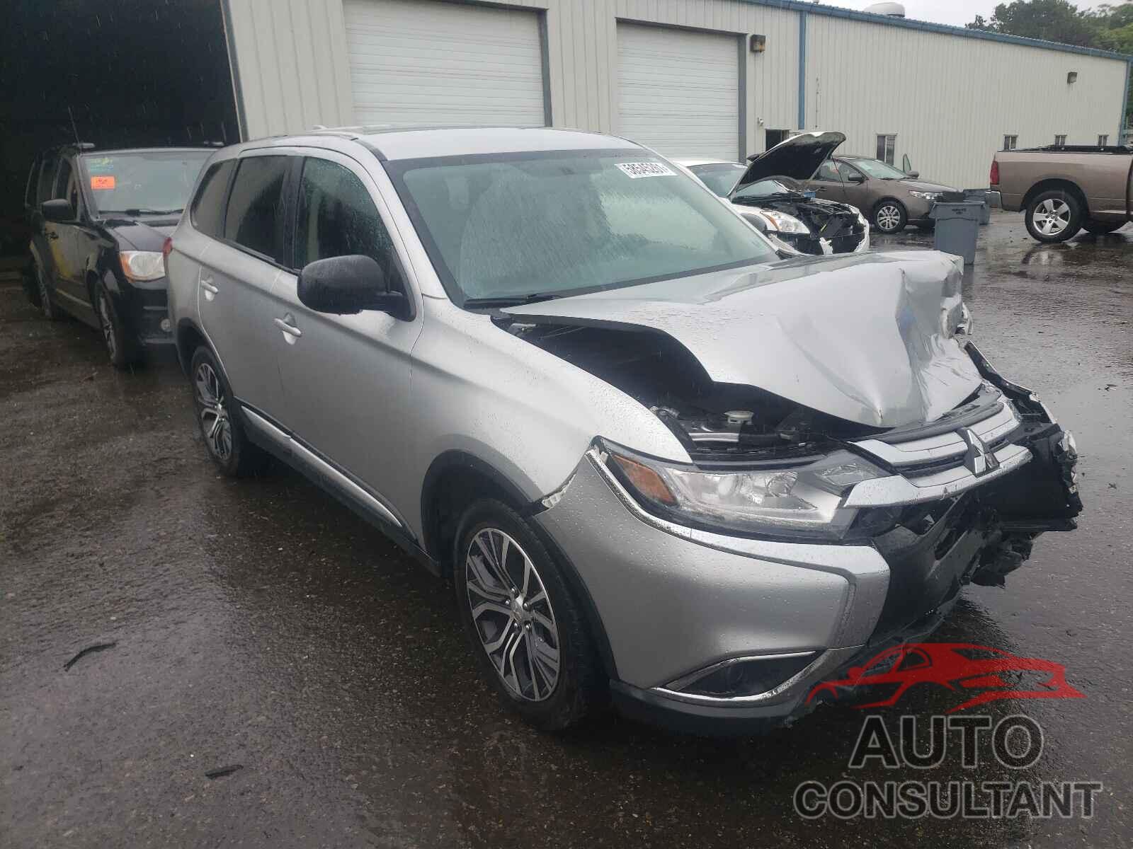 MITSUBISHI OUTLANDER 2018 - JA4AZ3A33JZ057031