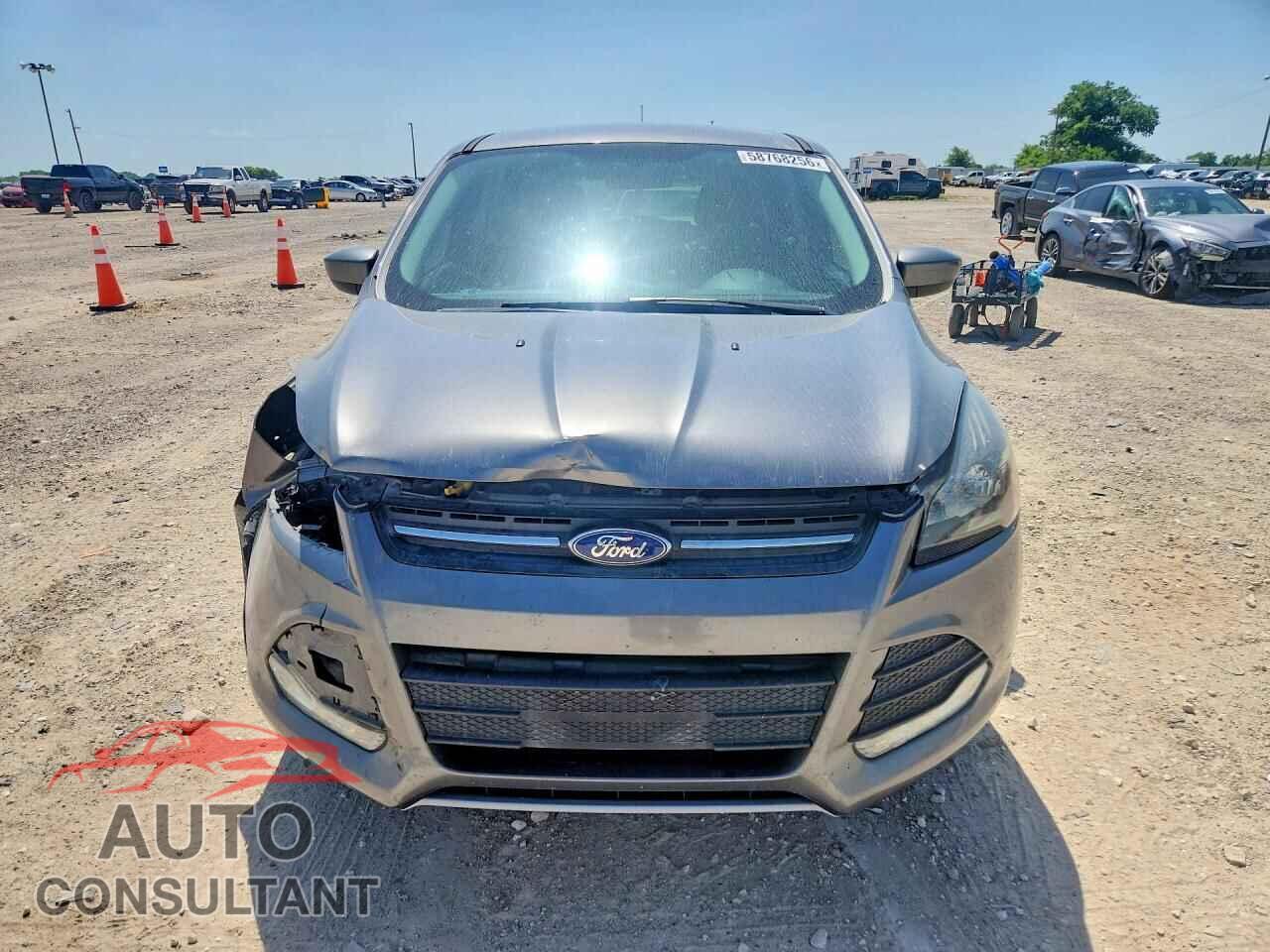 FORD ESCAPE 2014 - 1FMCU0GX3EUC67844