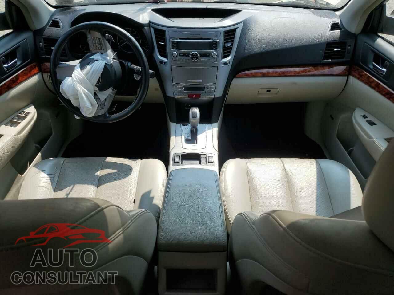 SUBARU OUTBACK 2010 - 4S4BRBKC7A3342851