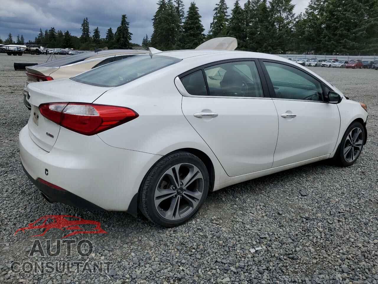KIA FORTE 2016 - KNAFZ4A84G5450062
