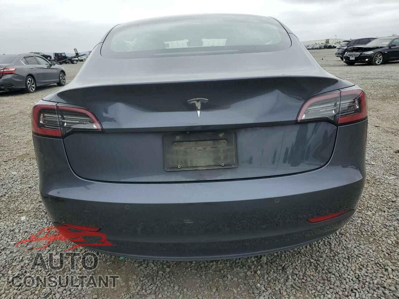 TESLA MODEL 3 2019 - 5YJ3E1EA6KF400302