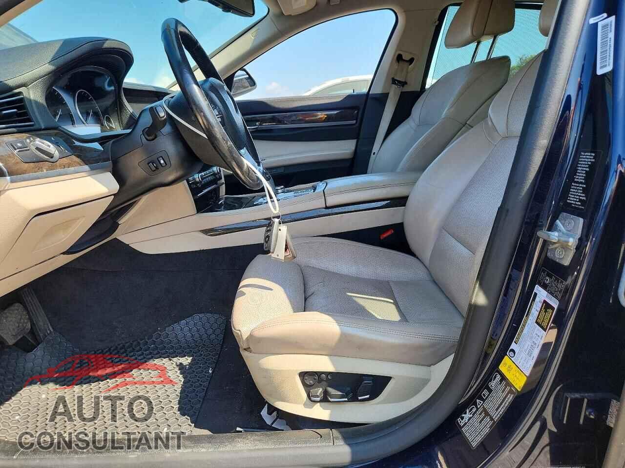 BMW 7 SERIES 2012 - WBAKC8C54CC436680