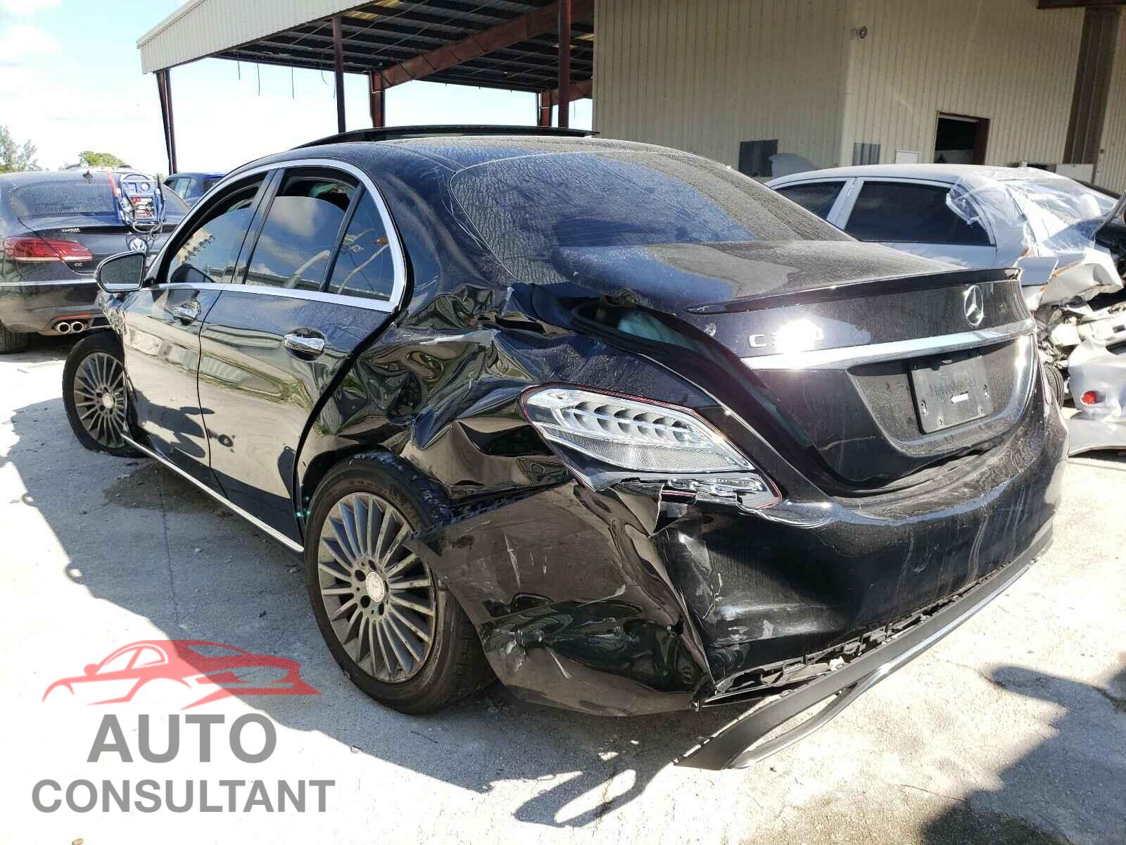 MERCEDES-BENZ C CLASS 2017 - 55SWF4JB3HU206067