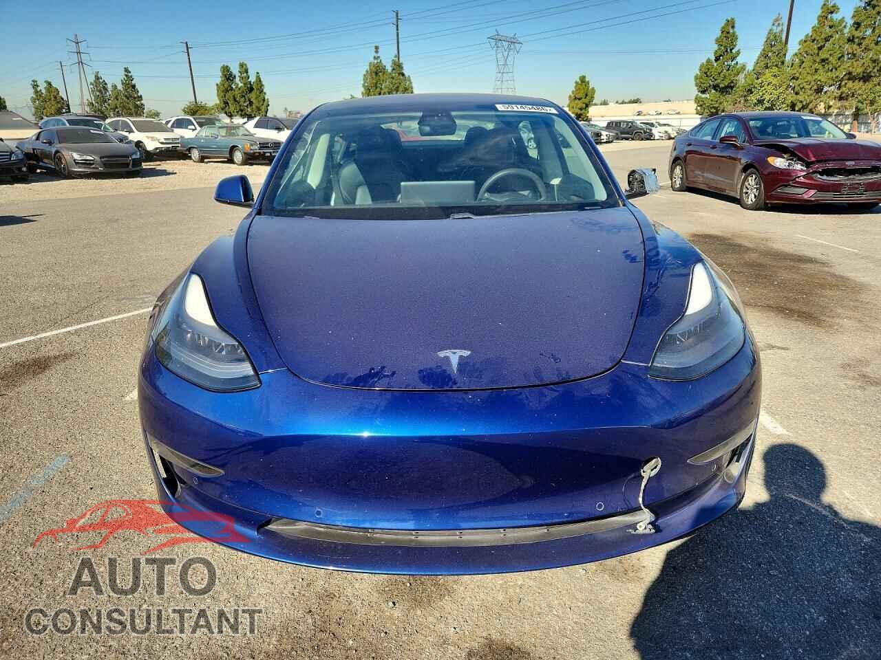 TESLA MODEL 3 2021 - 5YJ3E1EA5MF075242