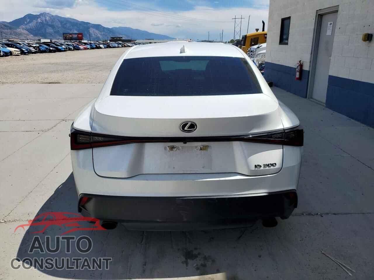 LEXUS IS 2021 - JTHAA1D29M5113343