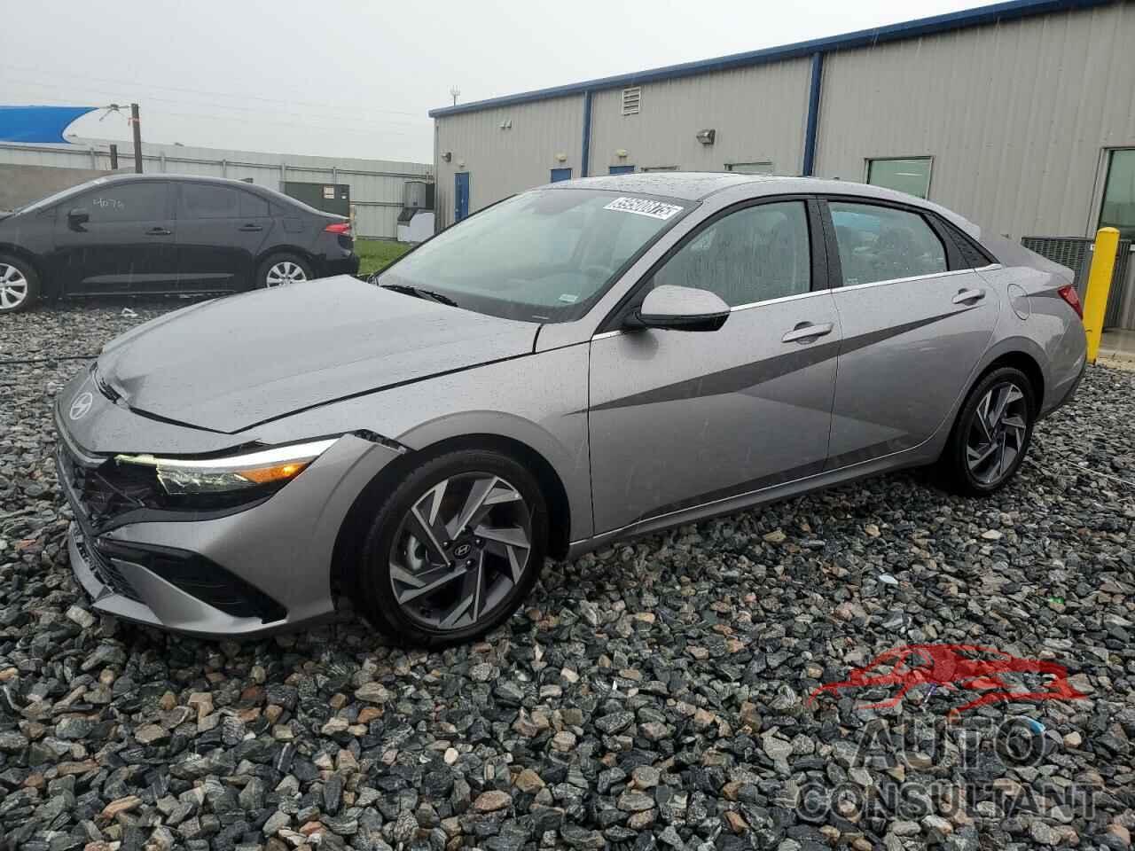 HYUNDAI ELANTRA 2025 - KMHLP4DG9SU883868