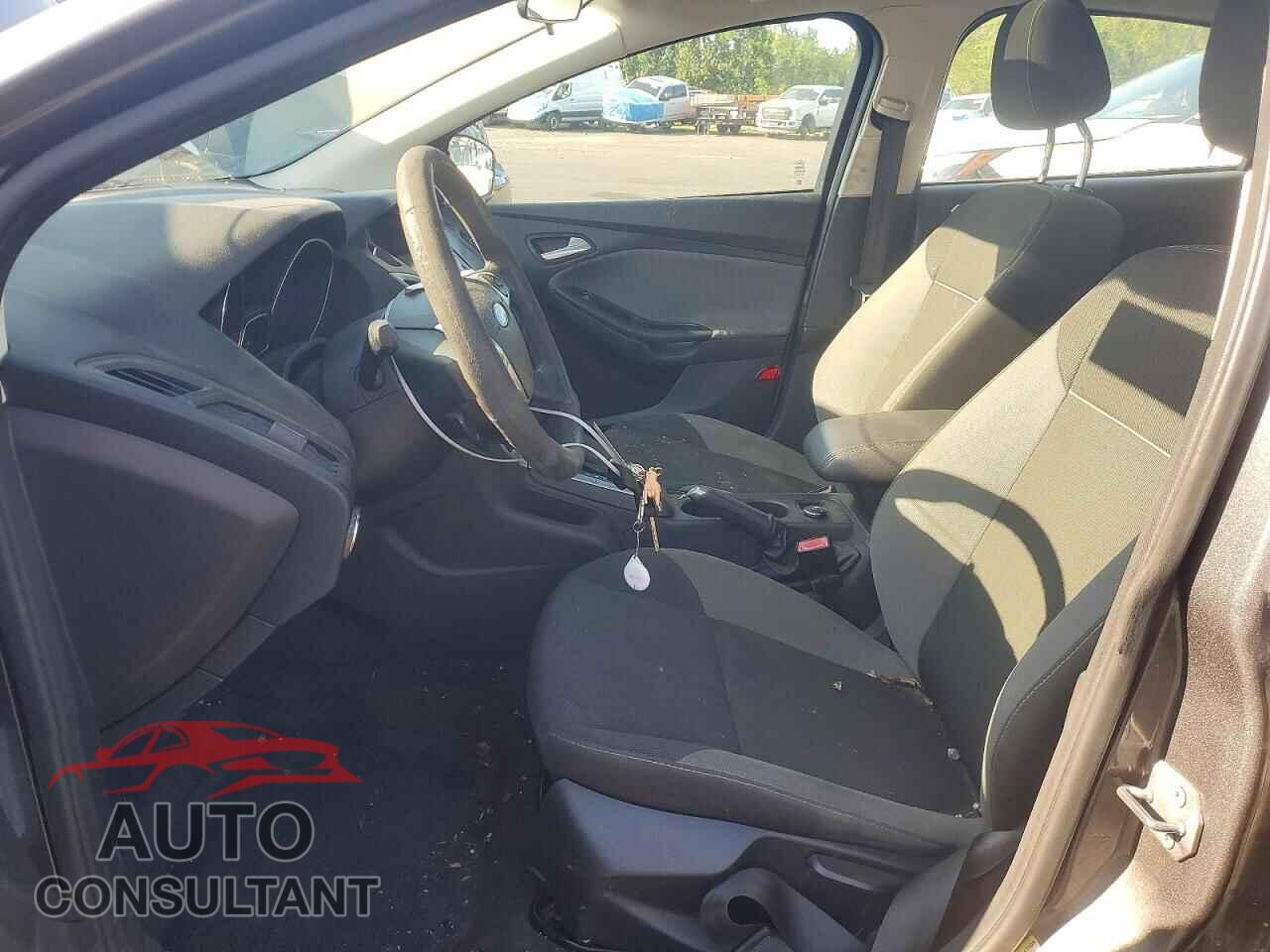 FORD FOCUS 2012 - 1FAHP3K27CL216015