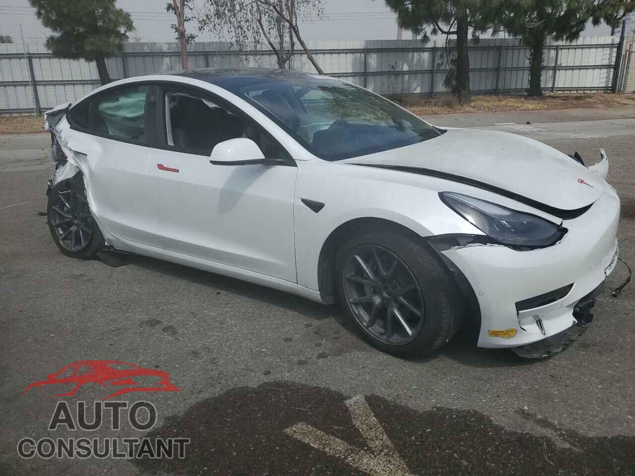 TESLA MODEL 3 2022 - 5YJ3E1EB9NF157792