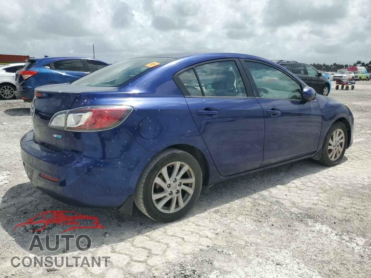 MAZDA 3 2012 - JM1BL1V79C1700075