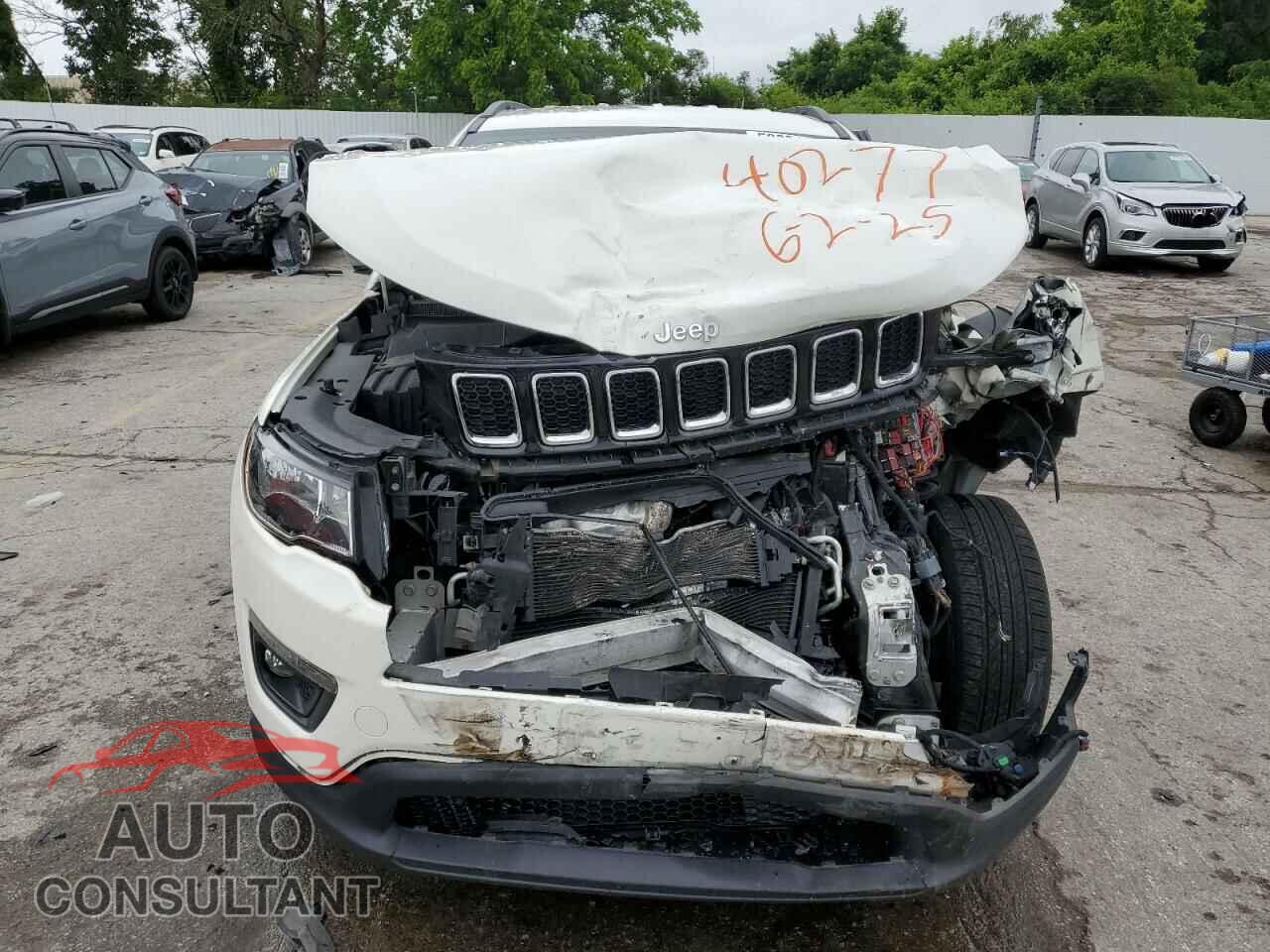 JEEP COMPASS 2018 - 3C4NJDBB6JT282965