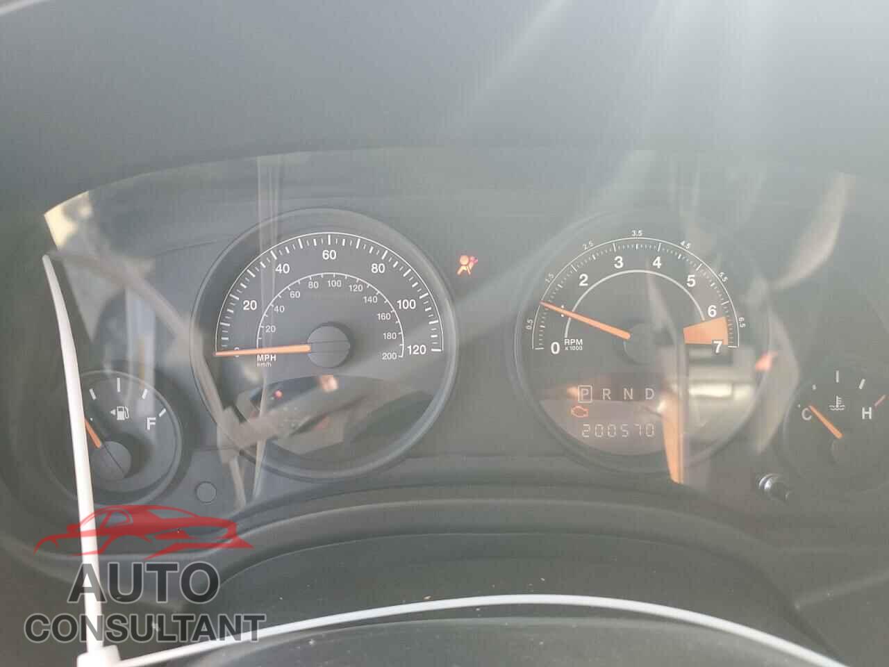 JEEP COMPASS 2015 - 1C4NJDBBXFD282903