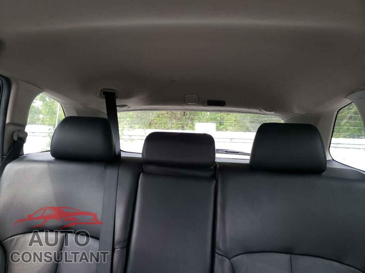 SUBARU OUTBACK 2014 - 4S4BRJMC4E2313701