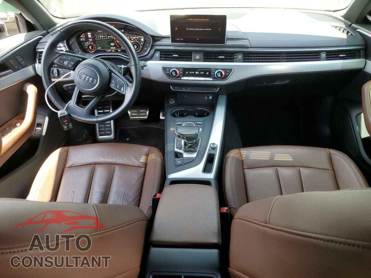 AUDI A4 2018 - WAUKMAF44JA232607