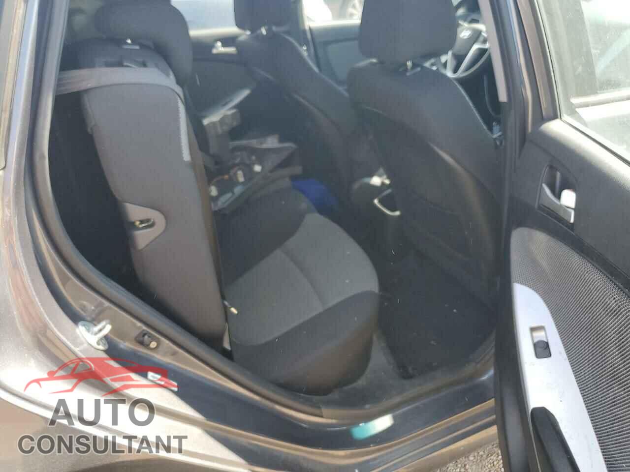 HYUNDAI ACCENT 2012 - KMHCT5AE8CU028794
