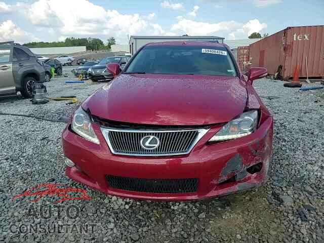 LEXUS IS 2015 - JTHFF2C22F2532895