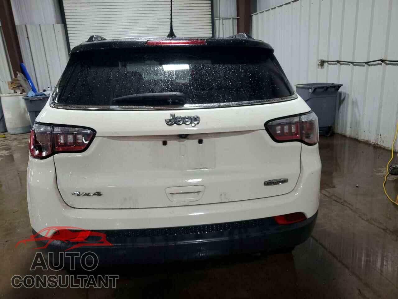 JEEP COMPASS 2019 - 3C4NJDBBXKT656785