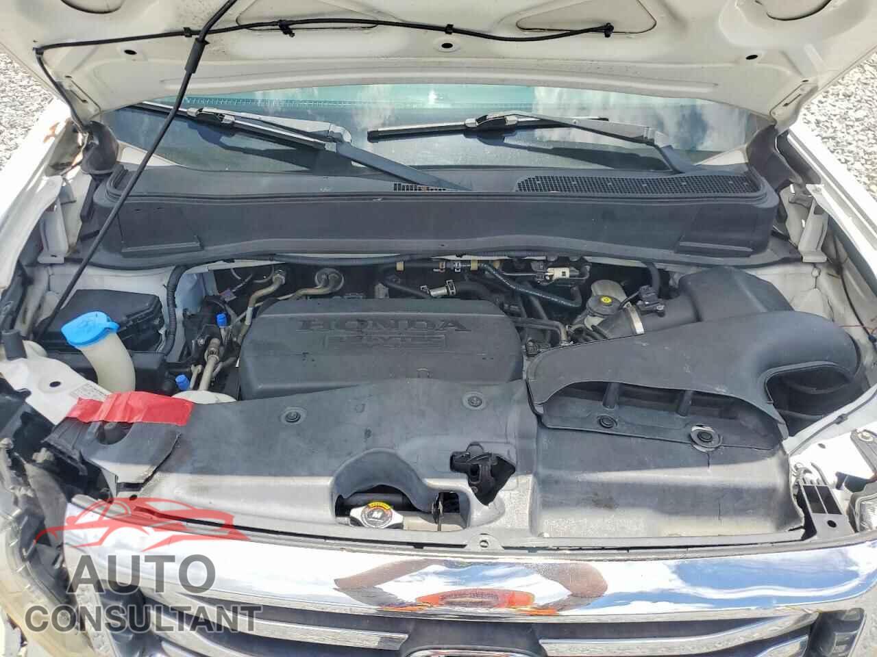 HONDA PILOT 2013 - 5FNYF3H91DB006354