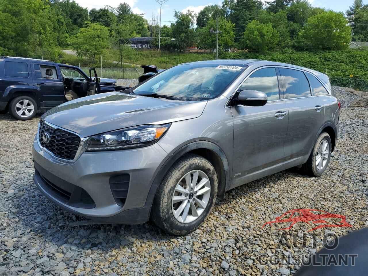 KIA SORENTO 2019 - 5XYPGDA30KG491516