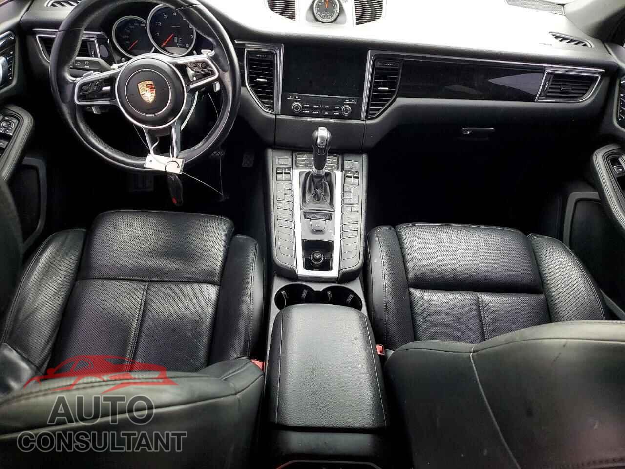 PORSCHE MACAN 2017 - WP1AA2A52HLB03498
