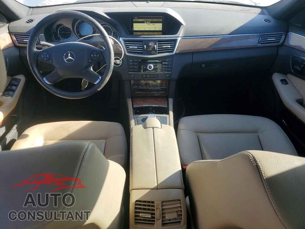 MERCEDES-BENZ E-CLASS 2011 - WDDHF5GB6BA460384