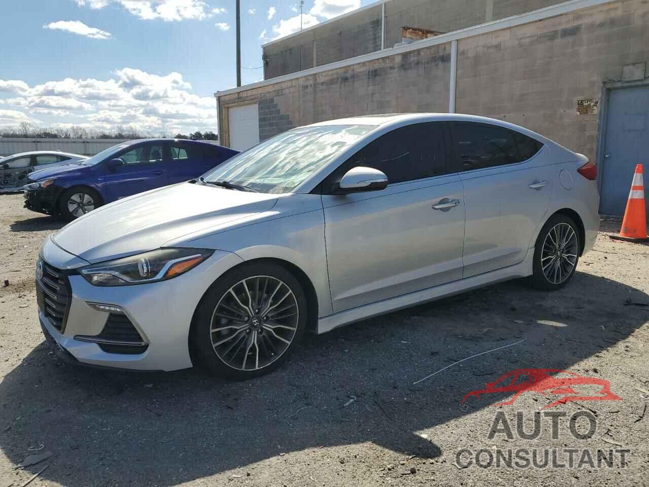HYUNDAI ELANTRA 2018 - KMHD04LBXJU586721