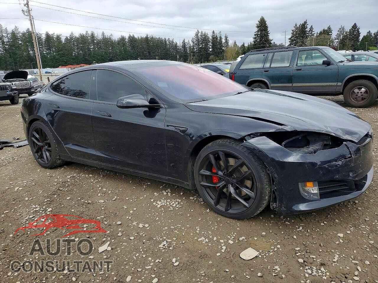 TESLA MODEL S 2017 - 5YJSA1E48HF200449