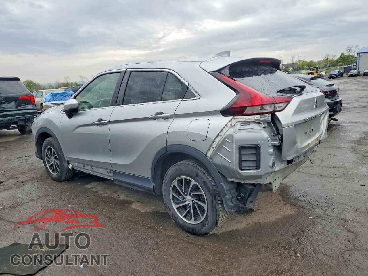 MITSUBISHI ECLIPSE 2022 - JA4ATUAA5NZ001300