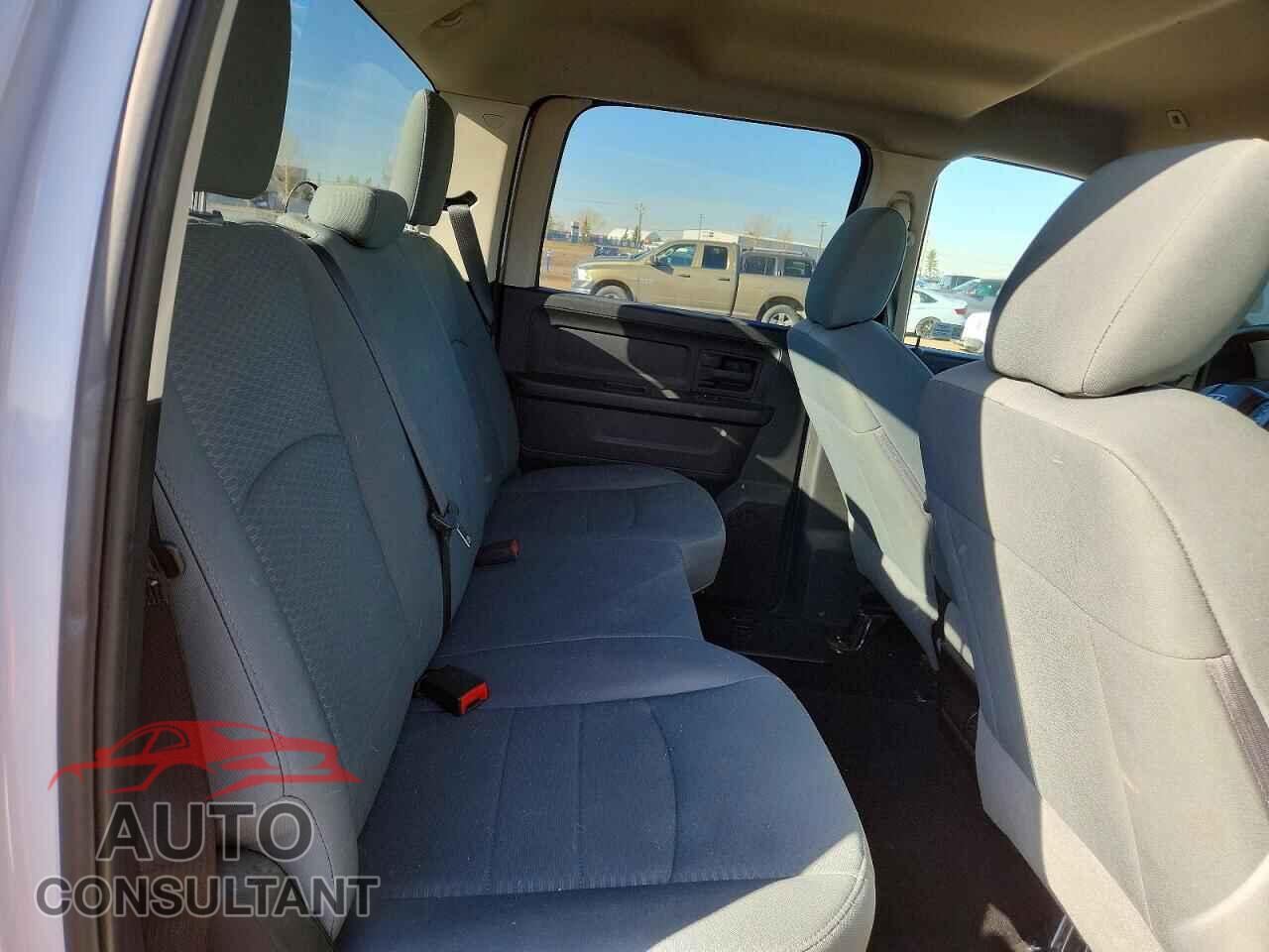 DODGE RAM 1500 2018 - 1C6RR7SMXJS298351