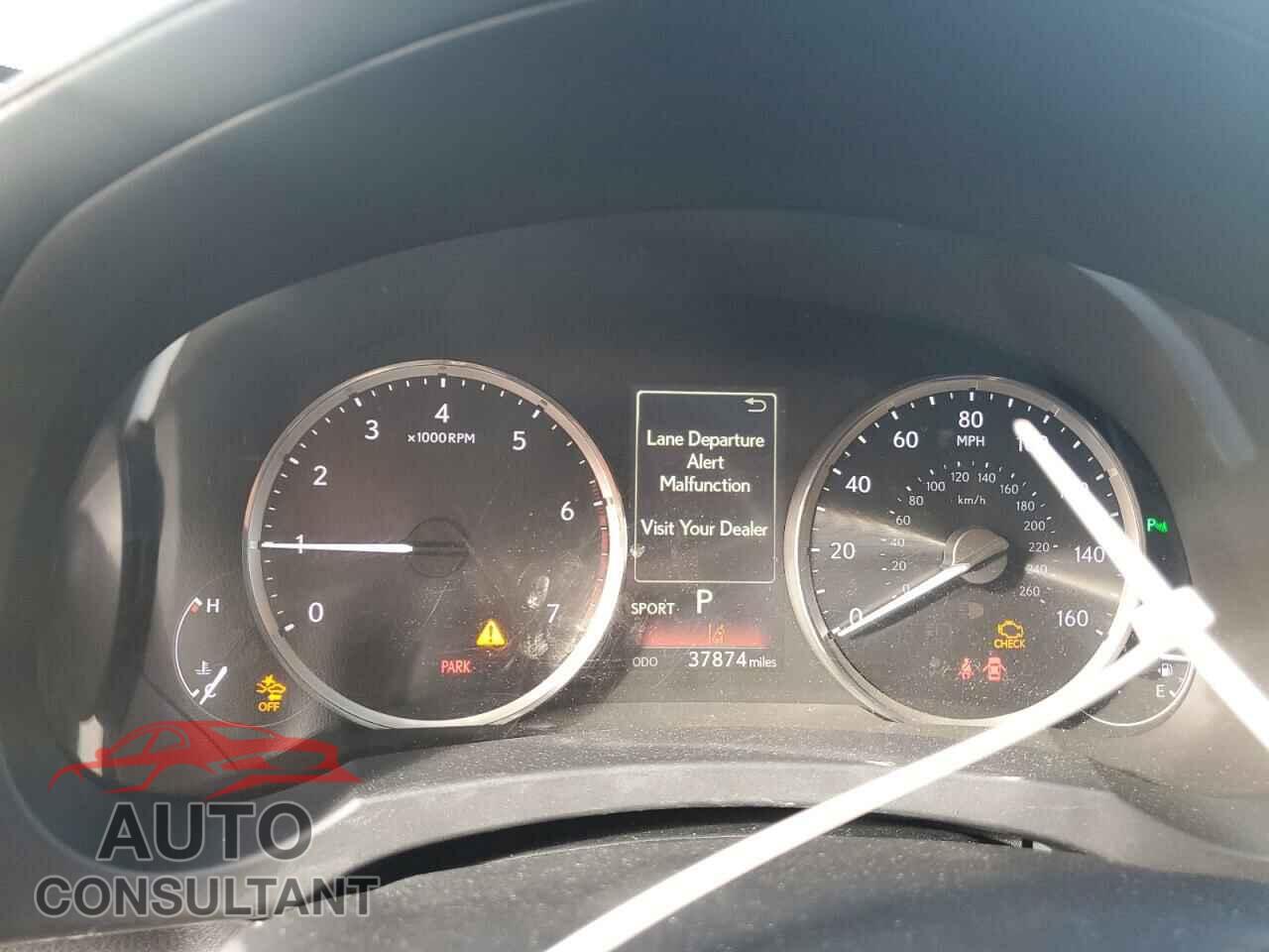 LEXUS IS 2017 - JTHBA1D24H5051862