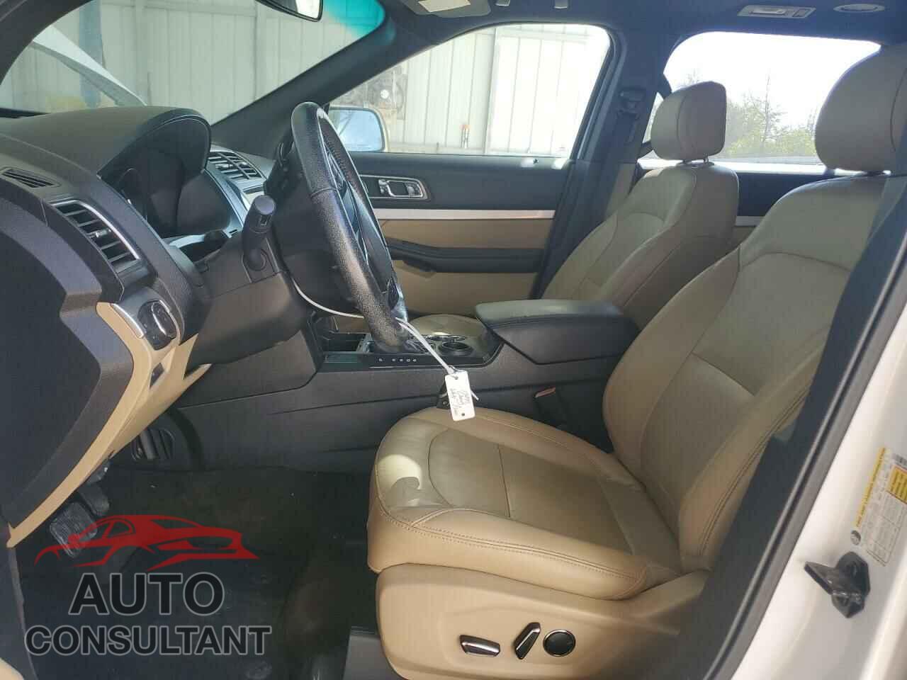 FORD EXPLORER 2016 - 1FM5K7D80GGA03096