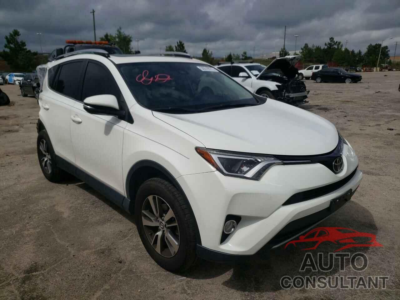 TOYOTA RAV4 2017 - JTMWFREV0HJ102616