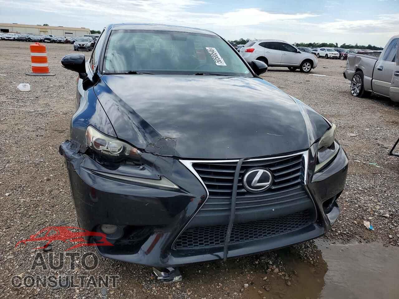 LEXUS IS 2014 - JTHBF1D20E5034232