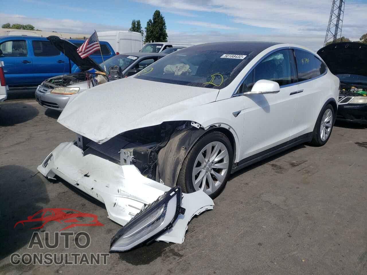 TESLA MODEL X 2021 - 5YJXCAE27MF320381