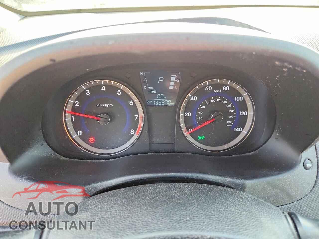 HYUNDAI ACCENT 2013 - KMHCT5AE2DU088149