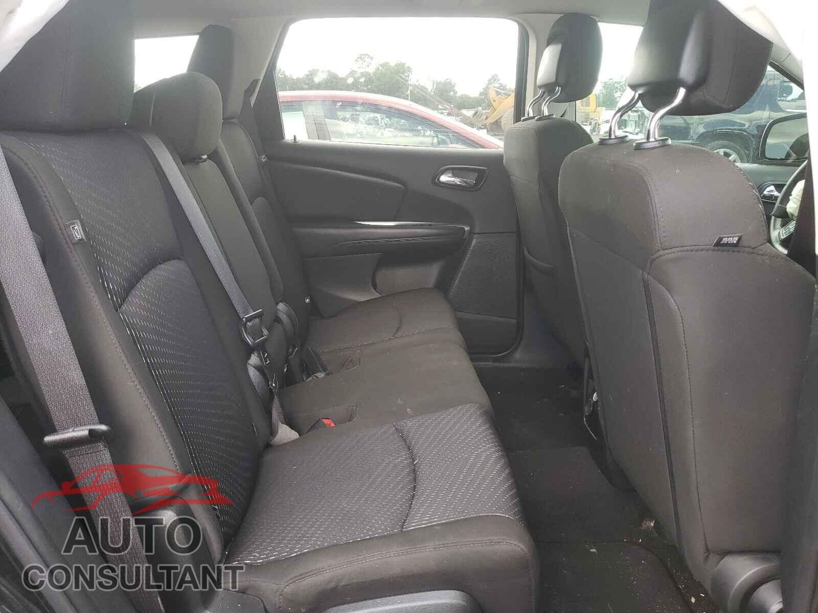 DODGE JOURNEY 2019 - 3C4PDCAB1KT750985