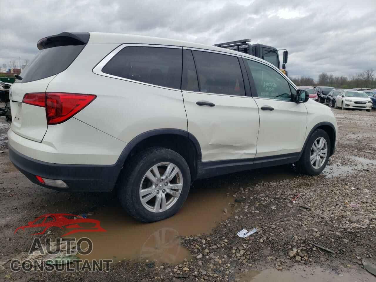 HONDA PILOT 2017 - 5FNYF5H10HB044444