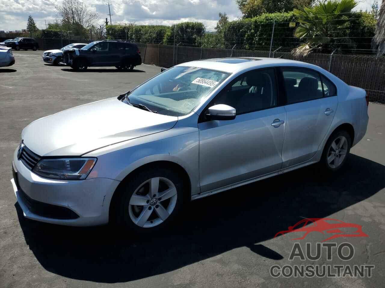 VOLKSWAGEN JETTA 2011 - 3VWLL7AJ4BM048201