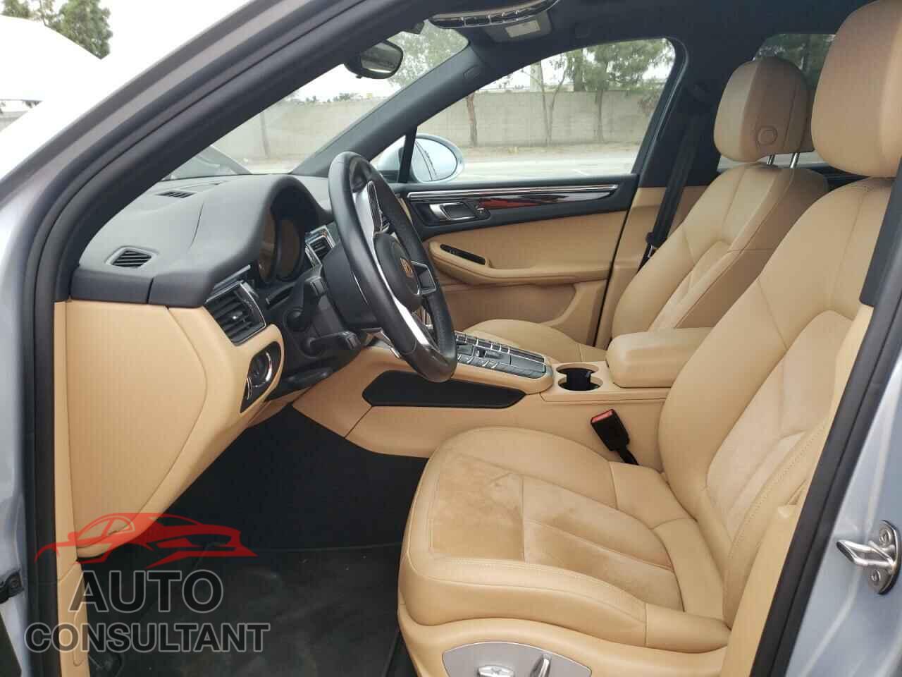 PORSCHE MACAN 2018 - WP1AA2A51JLB05247