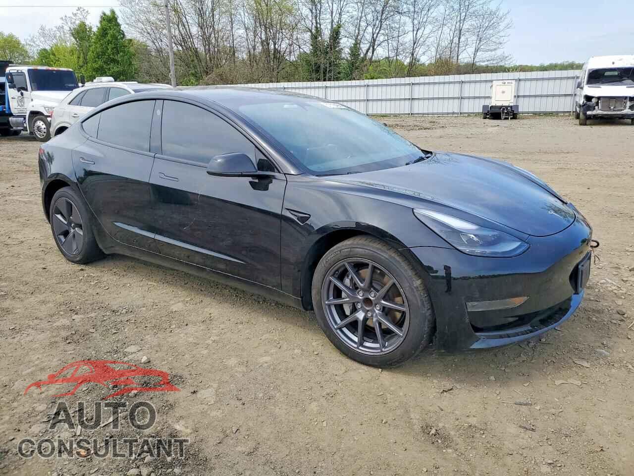 TESLA MODEL 3 2023 - 5YJ3E1EA0PF689748