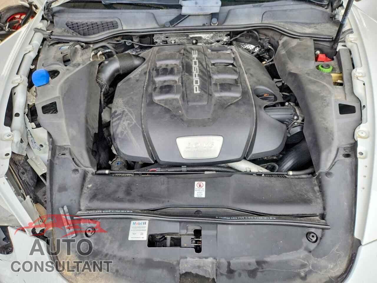 PORSCHE CAYENNE 2013 - WP1AF2A24DLA39580
