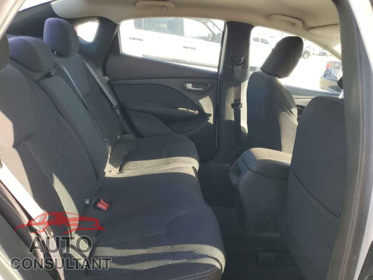 DODGE DART 2015 - 1C3CDFBB3FD252995