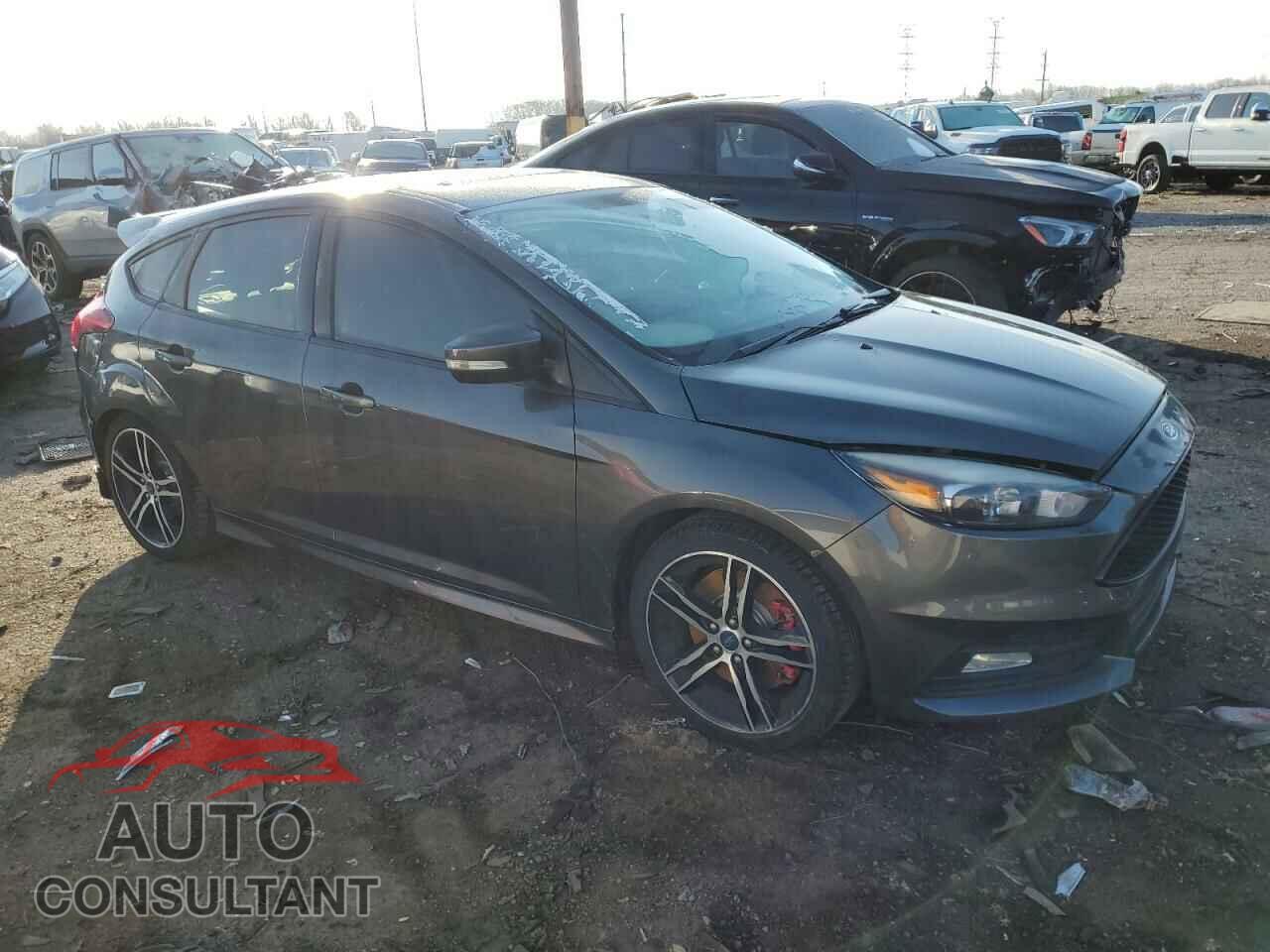 FORD FOCUS 2016 - 1FADP3L90GL266089