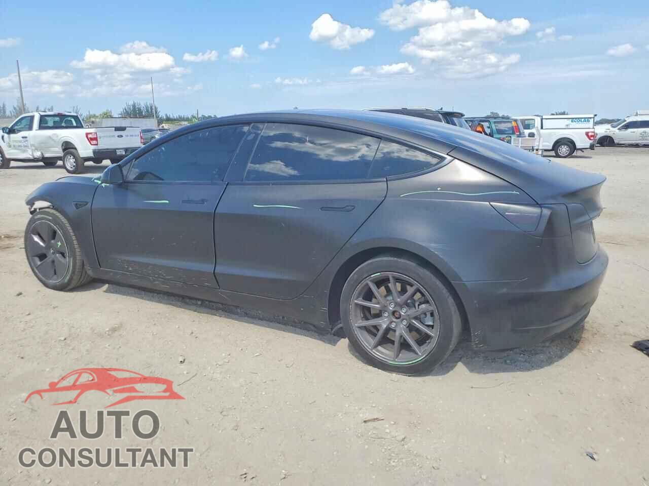 TESLA MODEL 3 2022 - 5YJ3E1EA7NF234053
