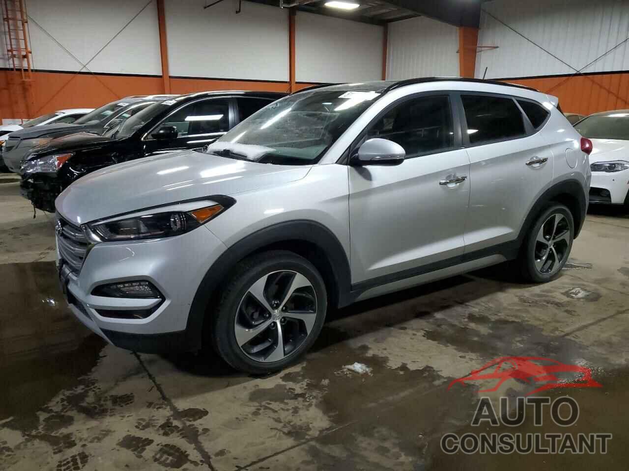 HYUNDAI TUCSON 2017 - KM8J3CA26HU269245