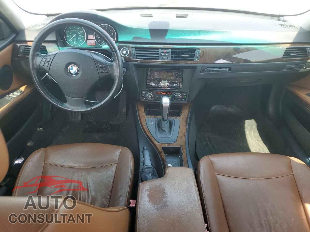 BMW 3 SERIES 2011 - WBAPH7C52BE850433