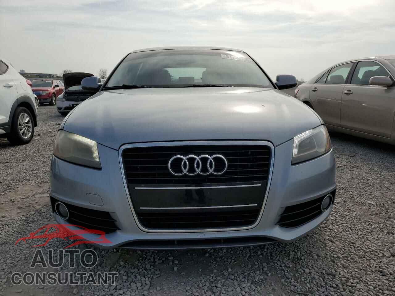 AUDI A3 2013 - WAUKJAFM5DA008064
